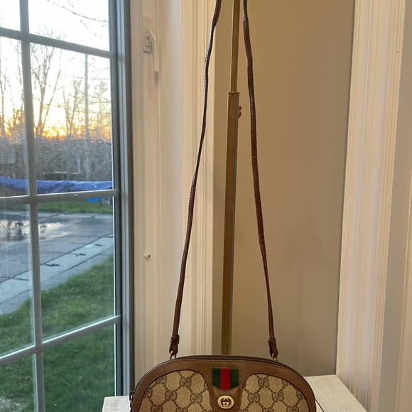 💗Vintage Gucci Crossbody - Picture 10 of 11